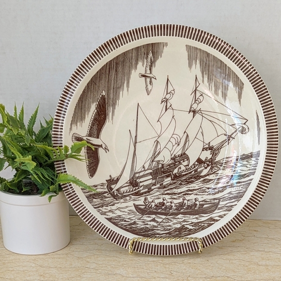 Vintage Vernon Kilns Rockwell Kent Brown Transferware Moby Dick Plate 10.5" - Picture 1 of 10